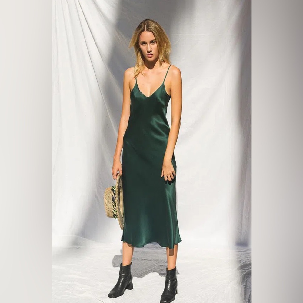 Silk Laundry 90s slip dress